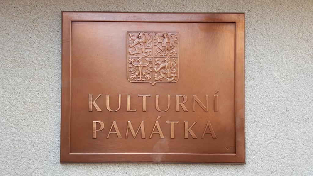 Apartmany U Namesti Broumov Eksteriør billede