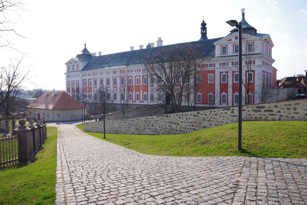 Apartmany U Namesti Broumov Eksteriør billede